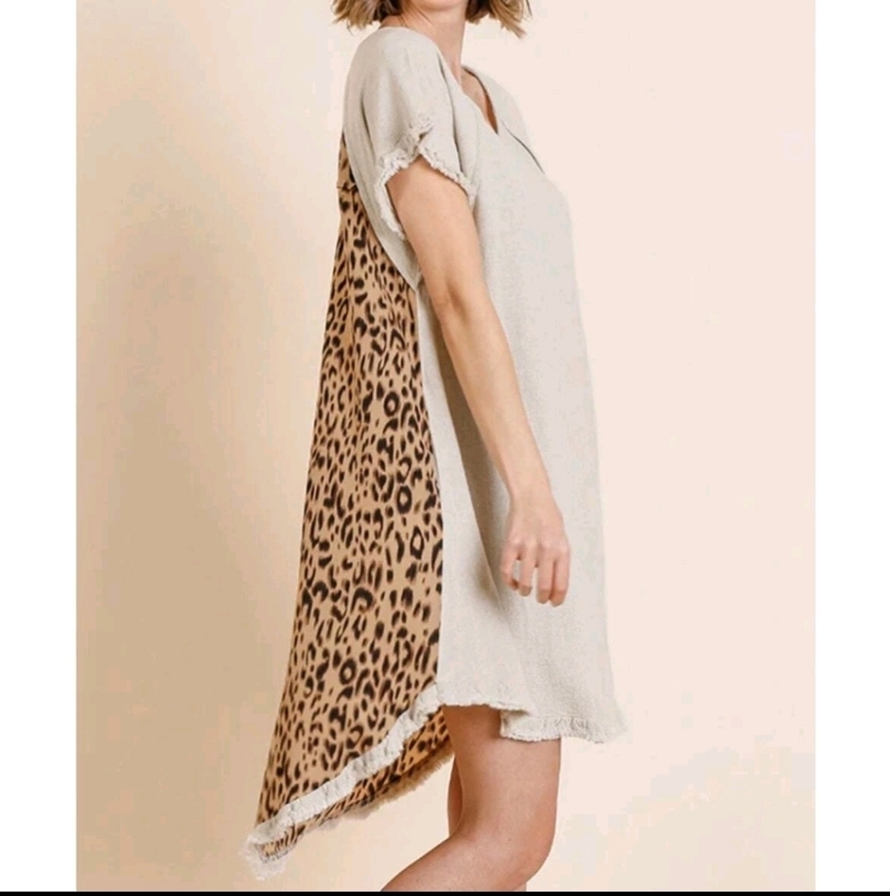 Umgee Women's Linen Flipped Cheetah Animal Print Hi-Lo Shift Dress Size M